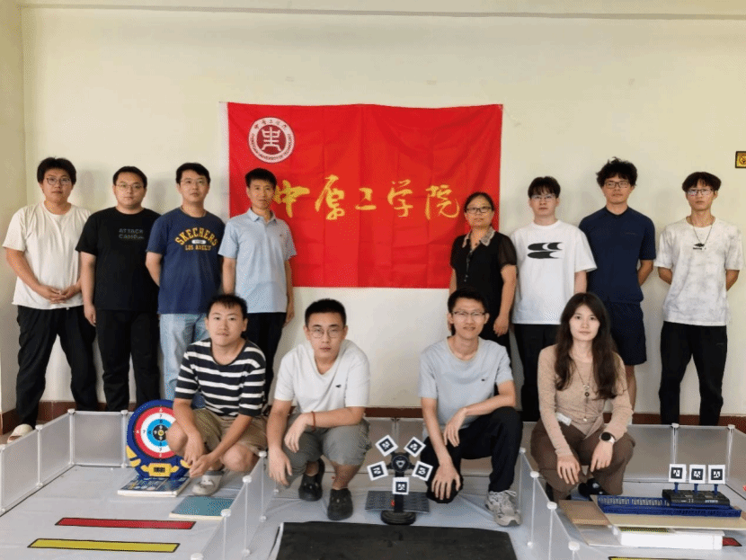 williamhill英国学生在第二十八届中国机器人及人工智能大赛全国总决赛中斩获佳绩